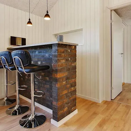 Oksby Sleeps 16 Pool Wifi Holiday home
