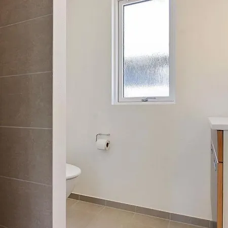 Oksby Sleeps 16 Pool Wifi Holiday home *